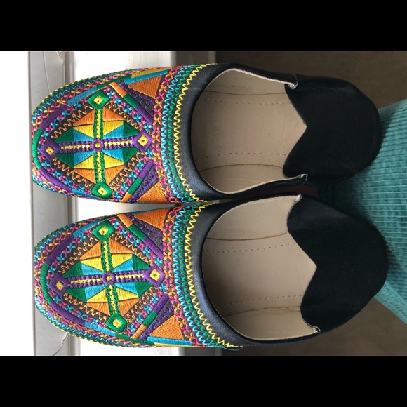 Sandals - Picture 3 of 4